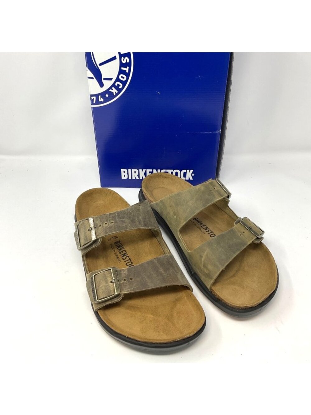 Birkenstock Arizona Crosstown Oiled Leather Faded Khaki Sandal Men's EU 43 US 10